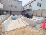 新築一戸建て