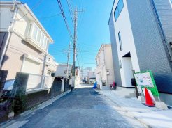 閑静な住宅地に立地しており、のんびり静かな雰囲気の環境です。
物件現地ご案内の際は、周辺環境も併せてご案内いたします！
無料送迎サービス実施中♪いつでもお気軽にお問合せ下さい！