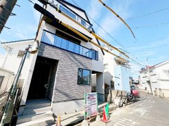 ■当社が販売窓口です■
ご案内からお引き渡しまでをスムーズに♪
分からないこと・ご不安ななことは、ご遠慮なく何でも聞いてください！
地域密着型の当社だから、お客様に寄り添ったご提案やご説明ができます♪