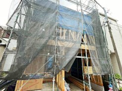 食洗機・浴室乾燥機など、暮らし便利な設備を多数搭載！
いつもの暮らしがワンランク上のものに♪
モデルルームへのご案内も可能です！
◆0120-1919-80◆