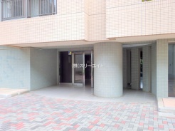 草加市新里町