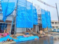 草加市氷川町
