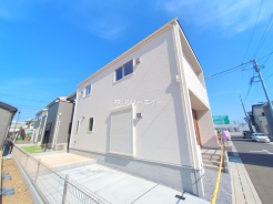 草加市苗塚町