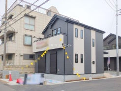 草加市八幡町