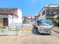草加市小山１丁目
