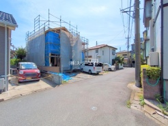 草加市小山１丁目