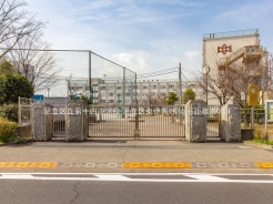 足立区東伊興４丁目