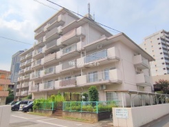 草加市栄町３丁目