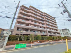 足立区伊興４丁目