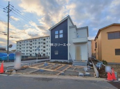 草加市青柳８丁目