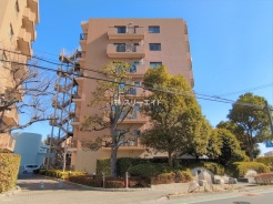 草加市新里町