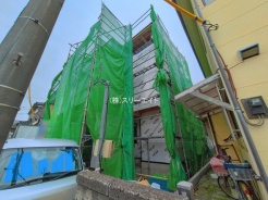 草加市新里町