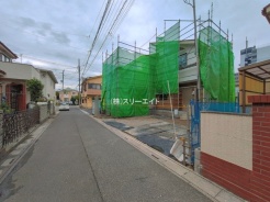 草加市新善町