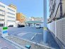 マンション横にはコンビニも♪
徒歩15秒の距離です！