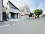 北東側10.1ｍの公道に面しており、お車の駐車楽々♪
南小岩小学校まで徒歩４分と近く、お子様の毎日の通学に安心の立地です！
物件現地ご案内の際は、周辺環境もご案内いたします♪