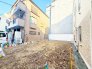 古屋の解体工事が終わり、更地となりました♪
この地に３階建てのお家が誕生します！
なんとお車の駐車が並列２台可能！
南向きのため陽当りとても良好です♪
これからお引越しをお考えのファミリーに是非♪