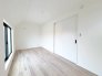 こちらは３階にある6.66帖の洋室。
３階南側バルコニーはこのお部屋から出入りができます♪
ダブルベッドを配置しても余裕のある広さ！
主寝室にどうぞ♪
◆0120-1919-80◆