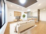 新築一戸建て