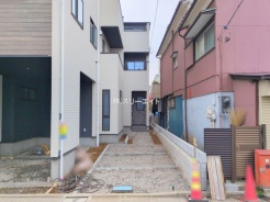 足立区鹿浜2丁目