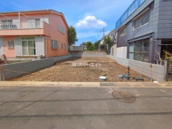 草加市新里町