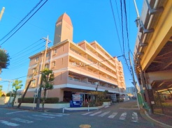 草加市谷塚2丁目