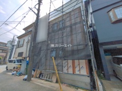 草加市八幡町