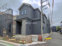 草加市氷川町